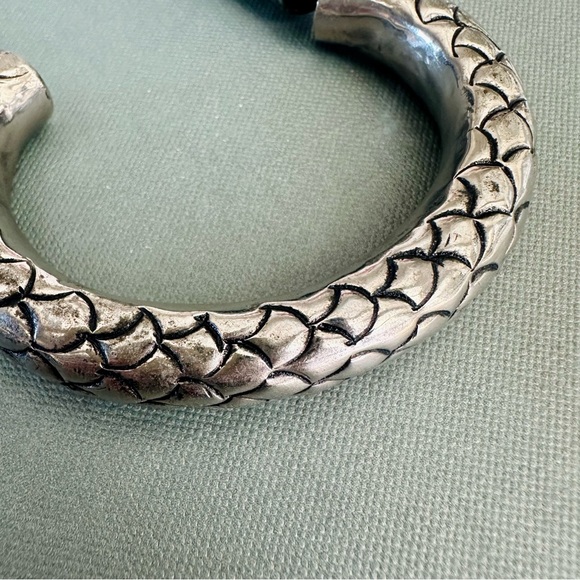 Vintage Elephant Snake Oxidized Sterling Silver Bangle Bracelet - Picture 8 of 10